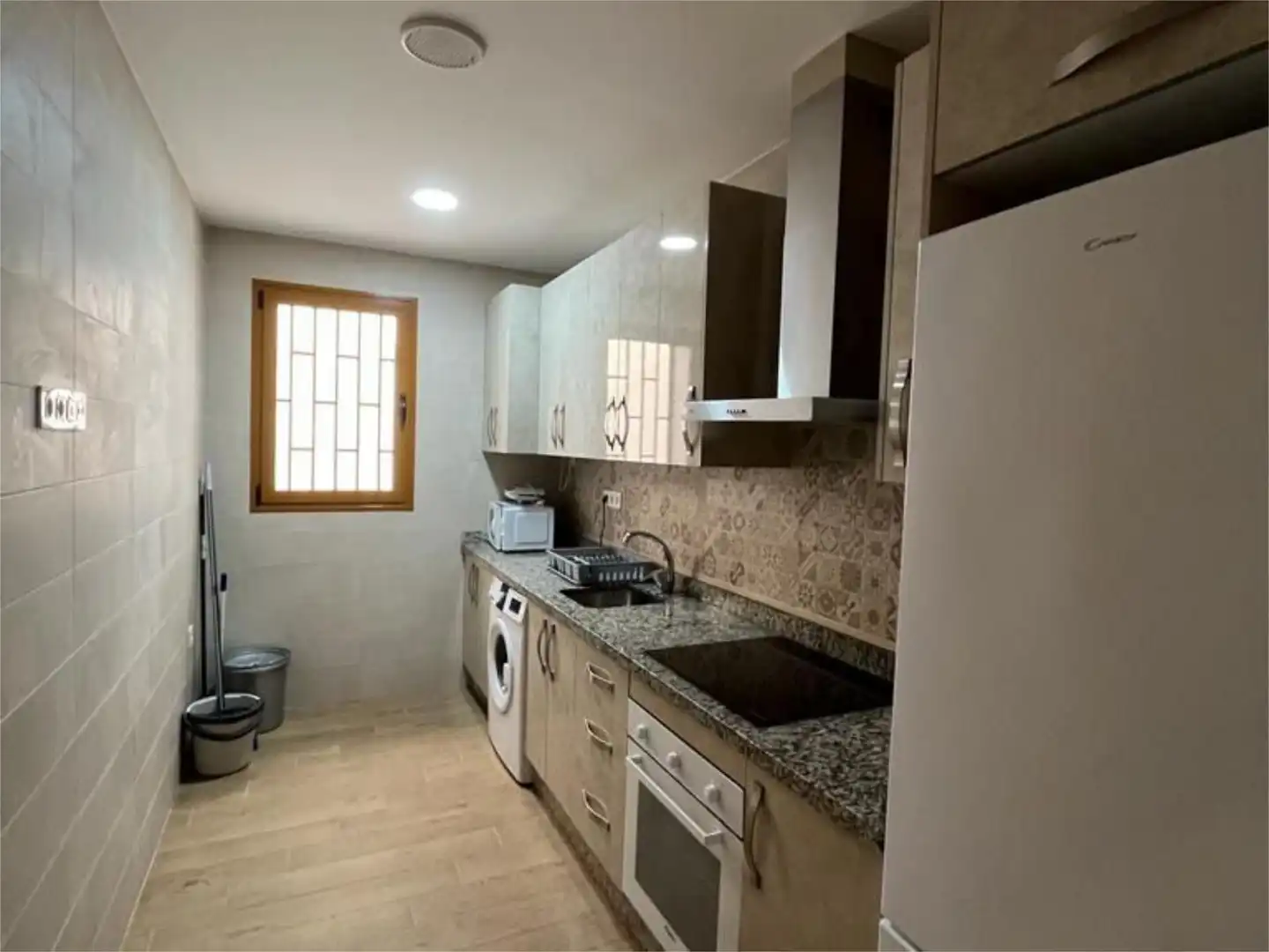 Piso en  Avenida Cándido Lobera 23 - Foto 6