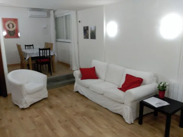 Piso en calle Tomelloso, 49