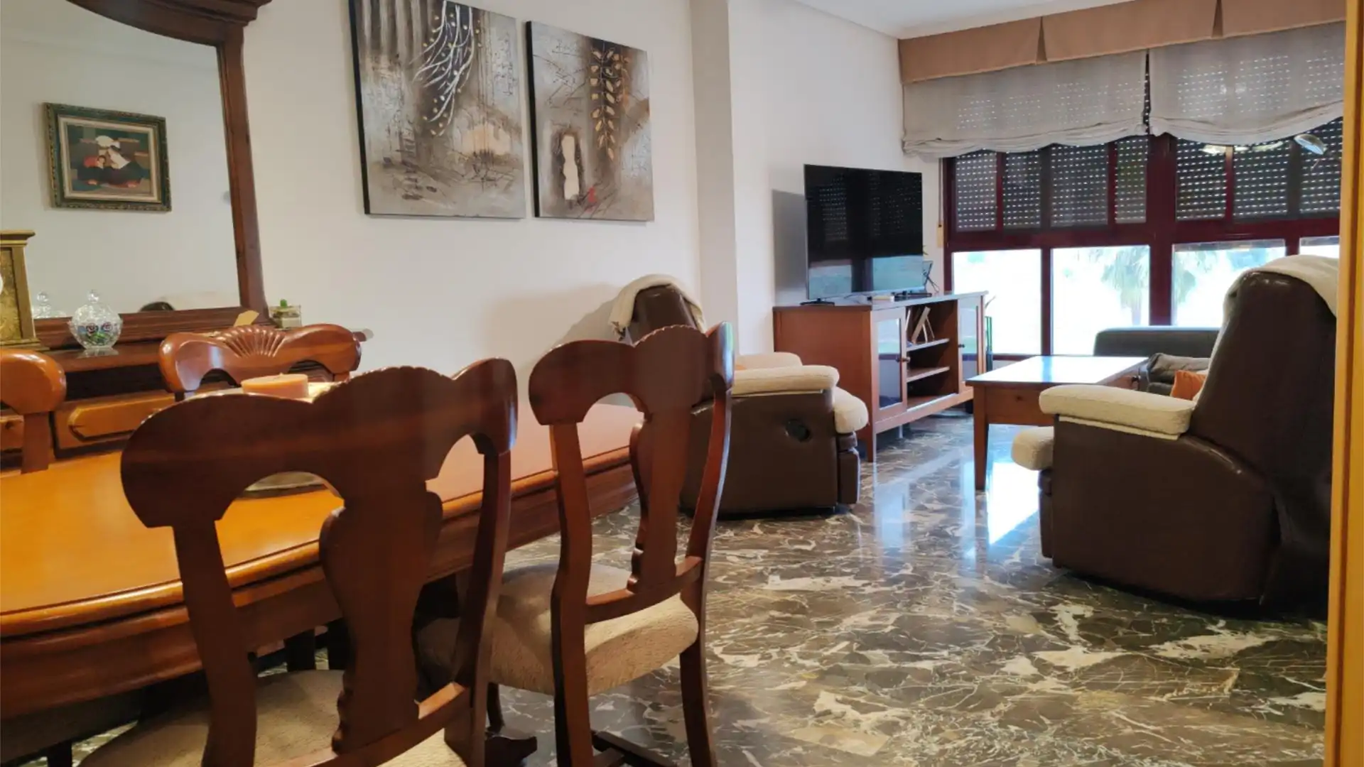 Piso en  Carrer de la Canal de Navarrés 9 - Foto 8