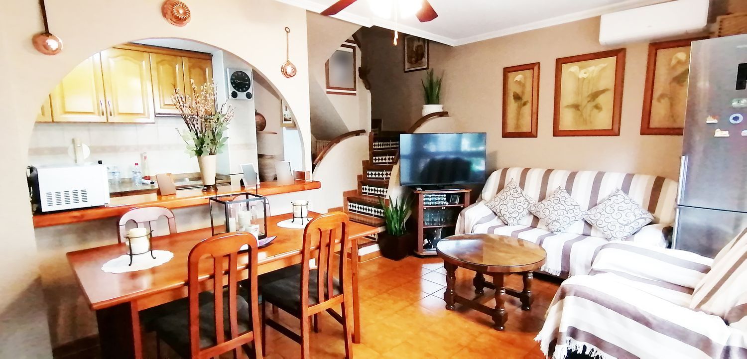 Chalet adosado en Calle Pla de l'Amerador, 6 - Foto 6