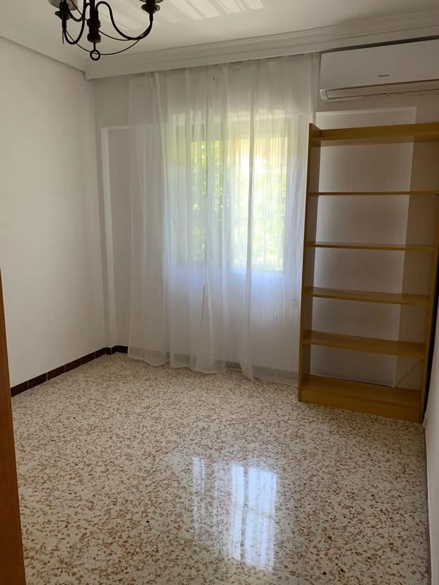 Piso en calle Castillo de Alcala de Guadaira, 5 - Foto 7