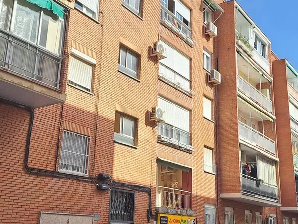 Piso en calle de Ángel Larra, 8