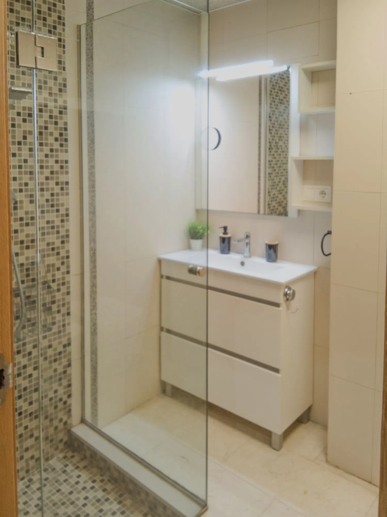 Piso en calle Monforte del Cid, 18 - Foto 4