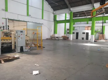 Nave Industrial en L'Hospitalet de Llobregat - Foto 1