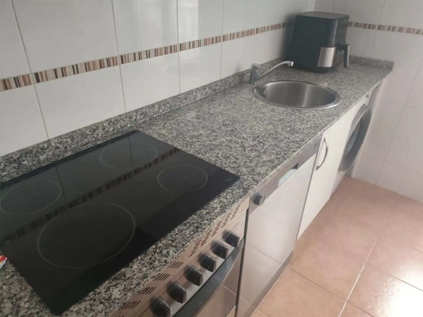 Piso en  Avenida de Los Porqueros 10 - Foto 4