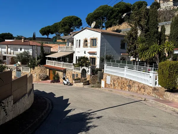Casa o chalet independiente en Passatge Costa d'en Bandina, 5 - Foto 1