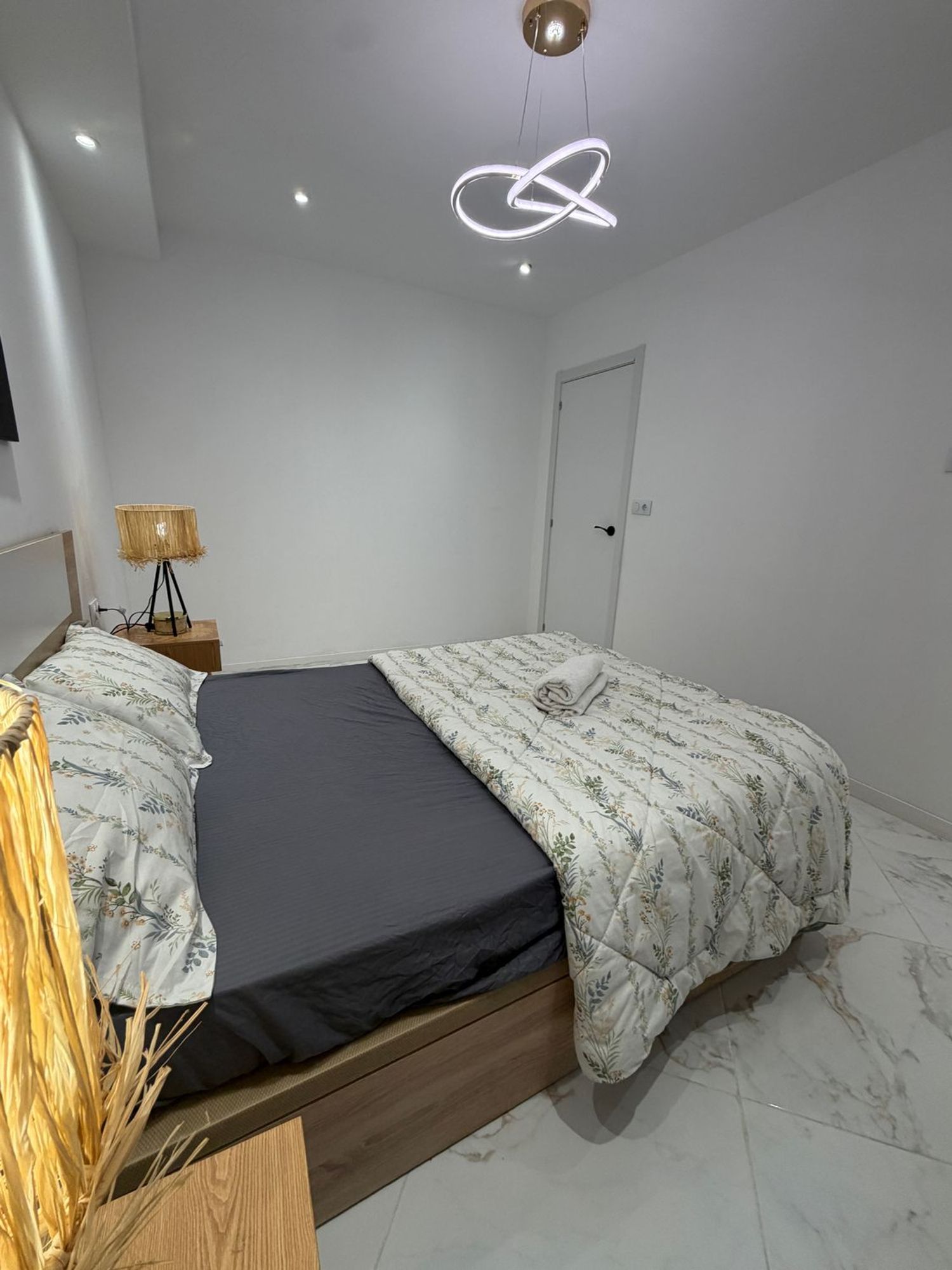 Piso en Calle Cánovas del Castillo, 22, Carolinas Altas - Foto 4