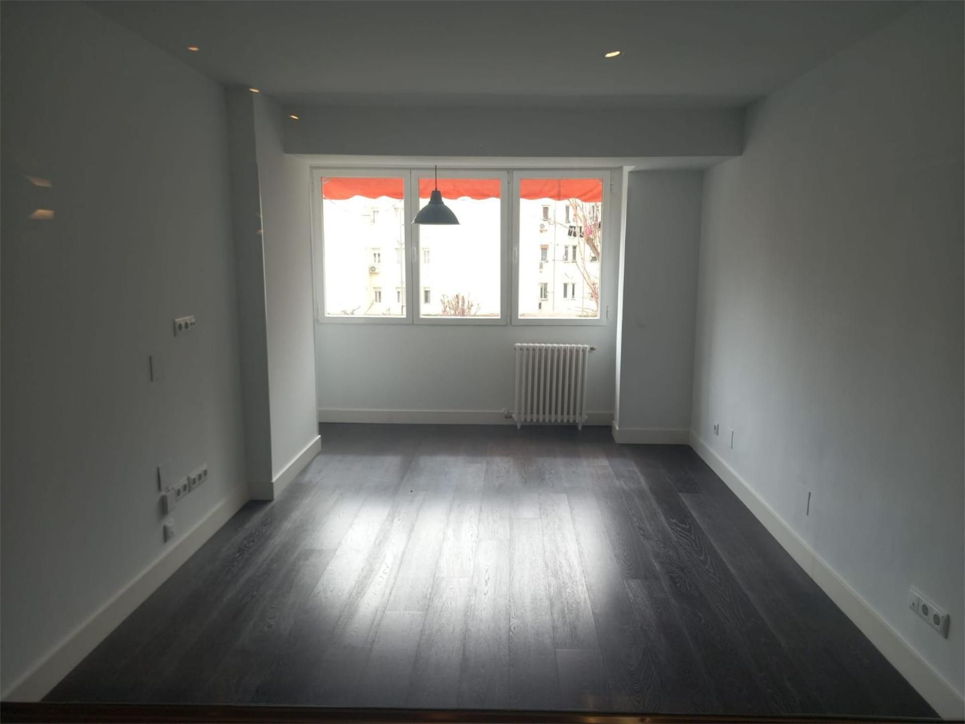 Piso en  Calle de Maudes 26D