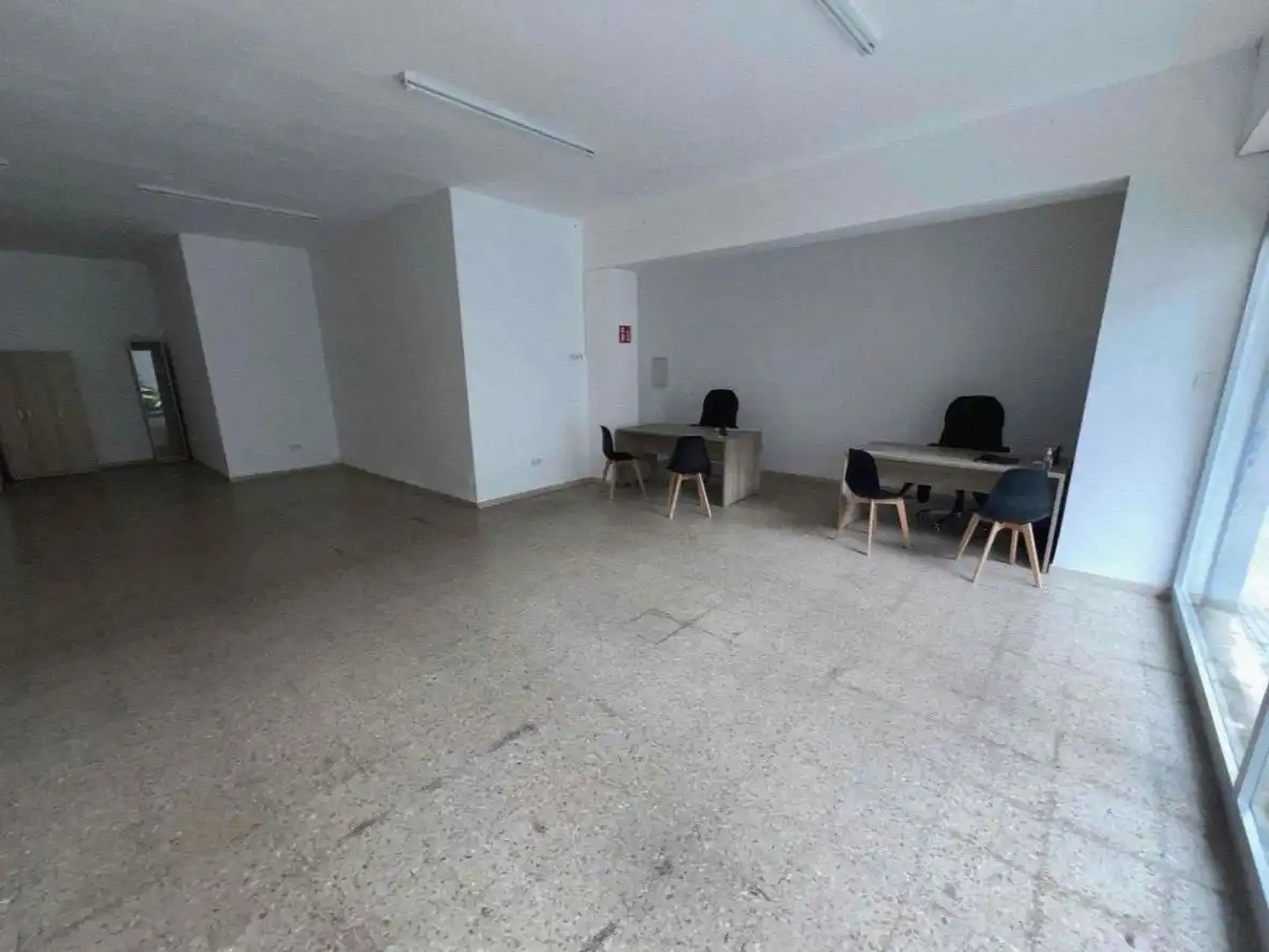 Local comercial en  Carrer de Sant Jordi 69 - Foto 8