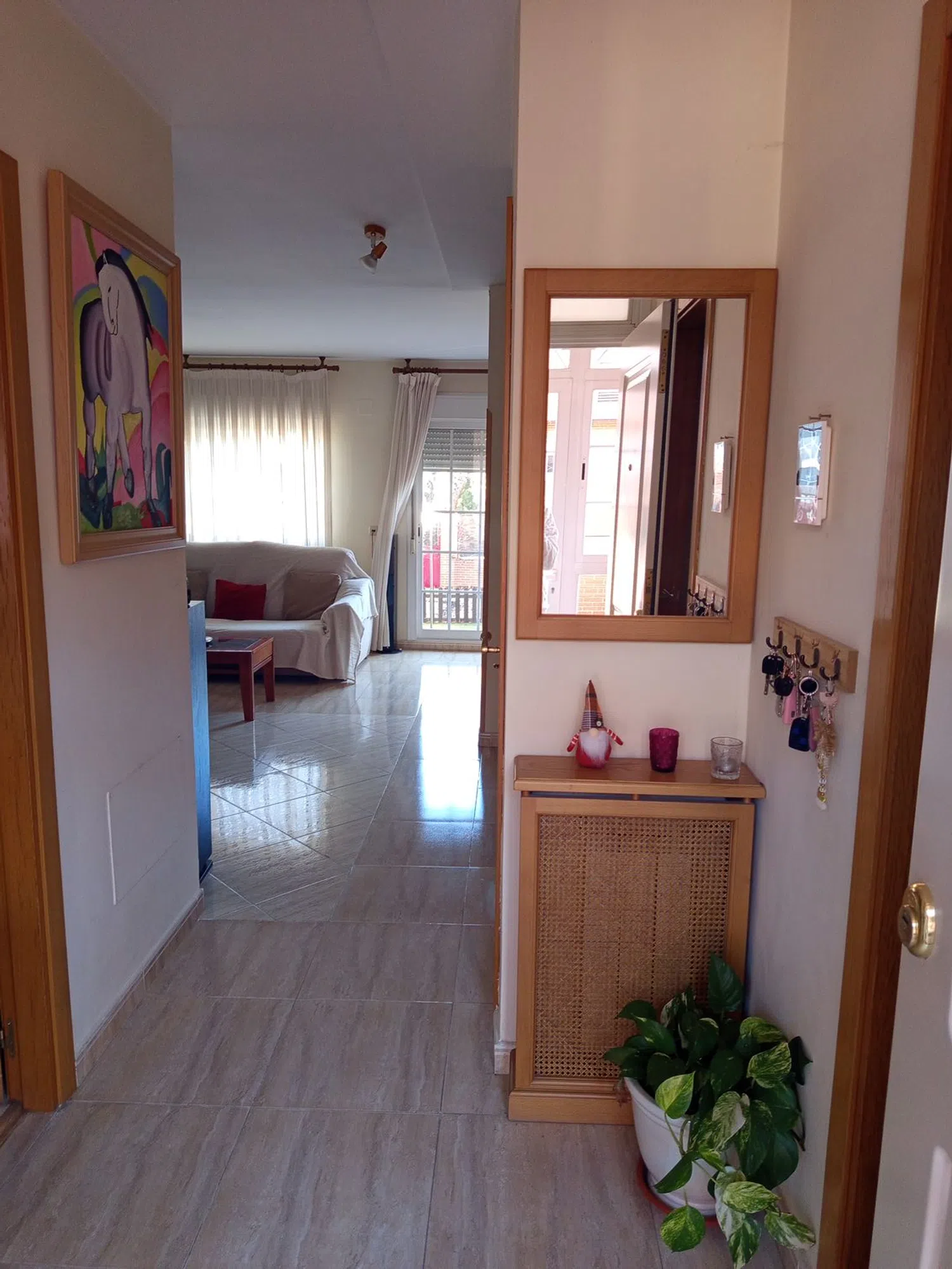 Chalet adosado en Urbanización Mediterráneo - Foto 2