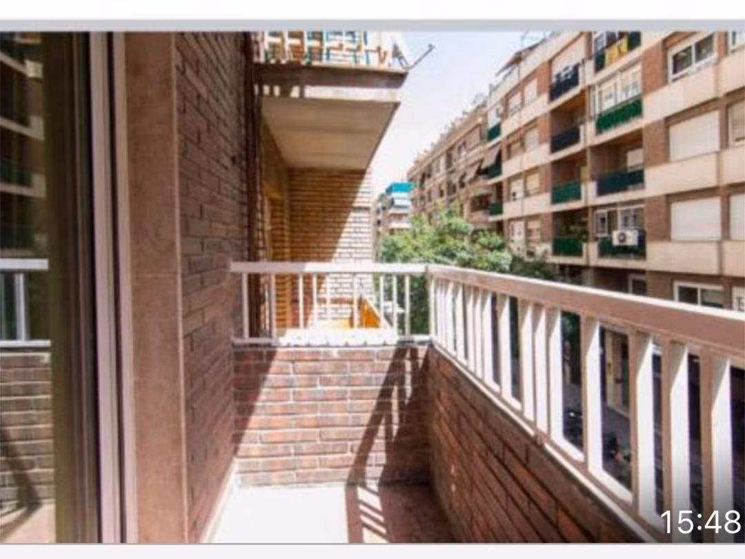 Piso en  Calle Pedro Antonio de Alarcón 53