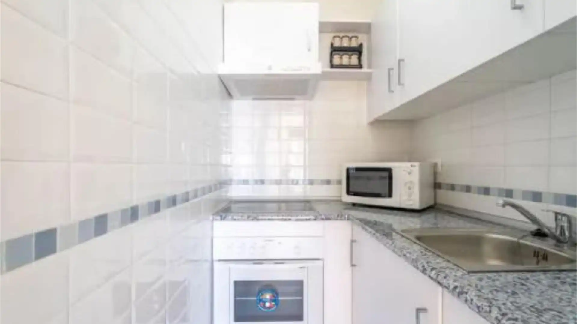 Piso en  Calle Pintor Guerrero del Castillo 2 - Foto 6