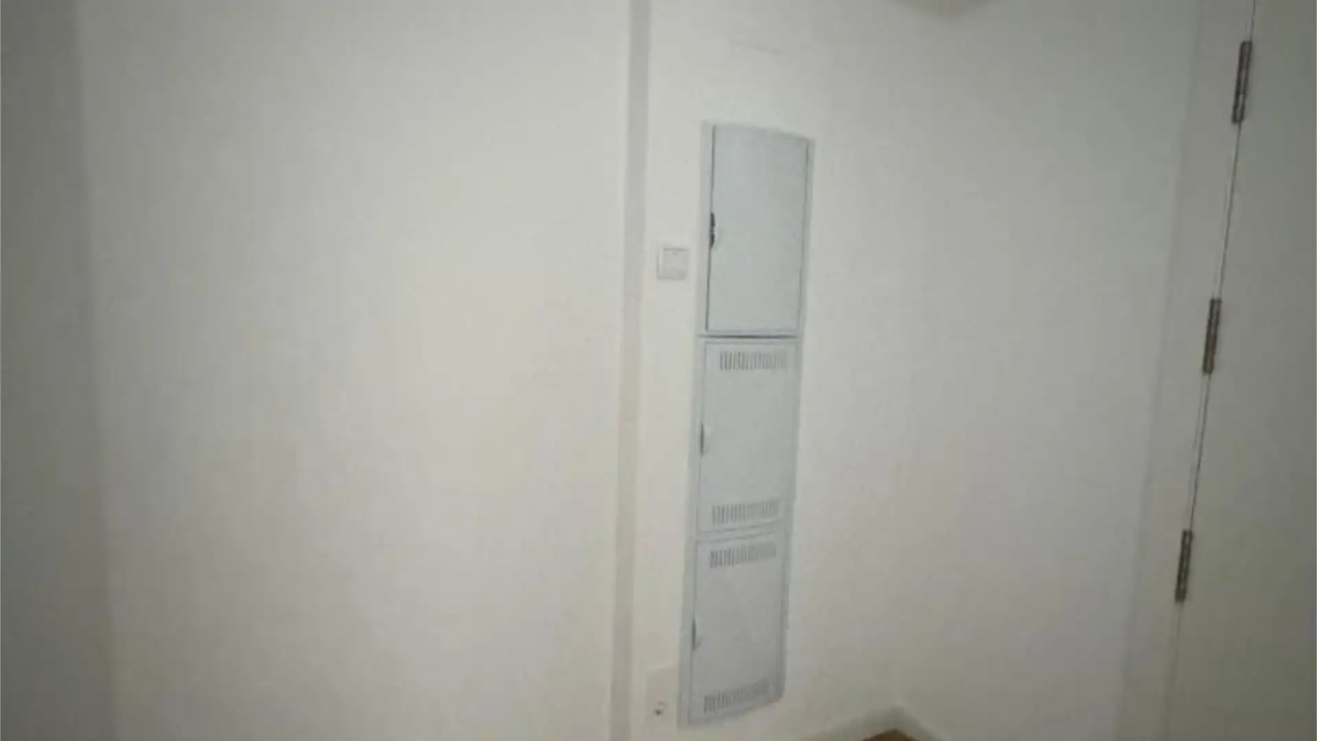 Piso en  Carrer de la Mar Tirrena 9 - Foto 8