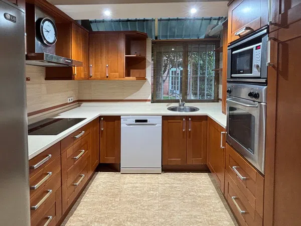 Chalet adosado en Calle de la Azalea, 155 - Foto 4