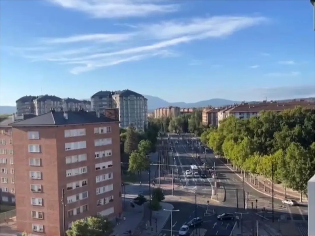 Piso en  Avenida Gasteiz 84 - Foto 2
