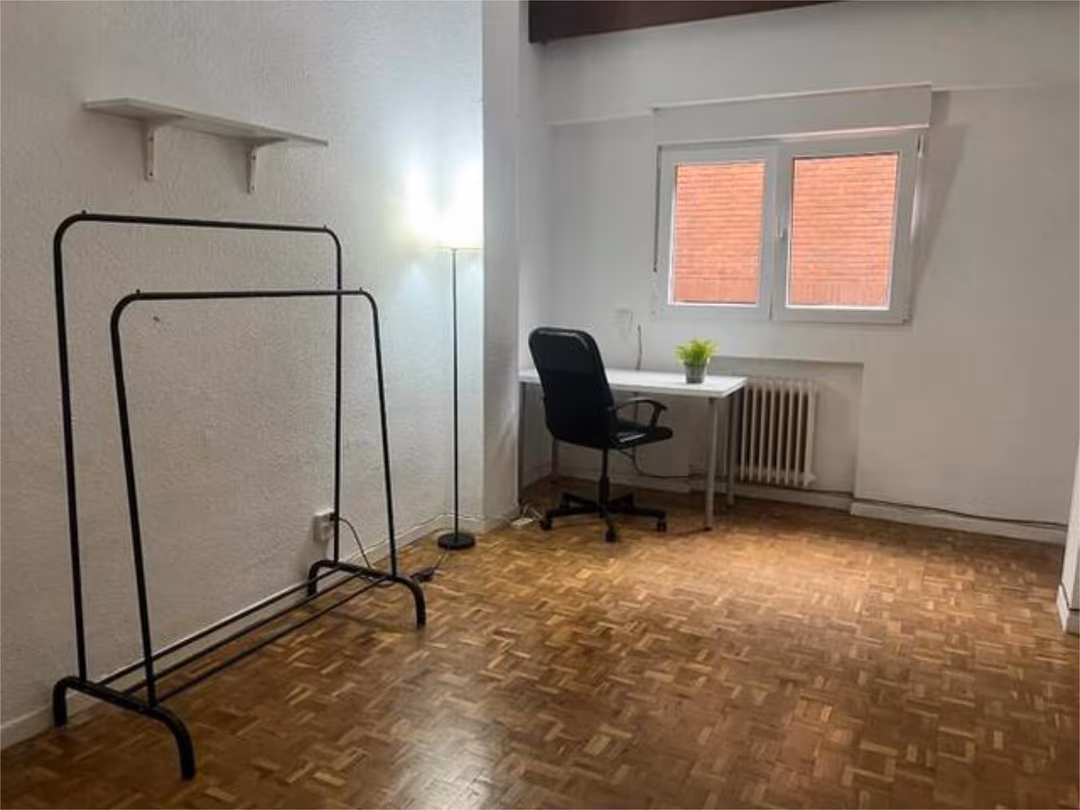 Piso en Infanta Mercedes - Foto 8