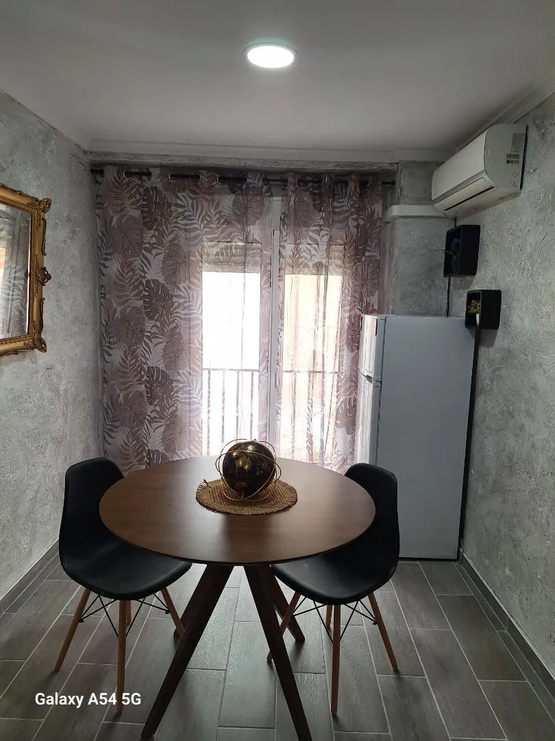 Piso en  Calle Milagros Maestre Esteve 122 - Foto 5