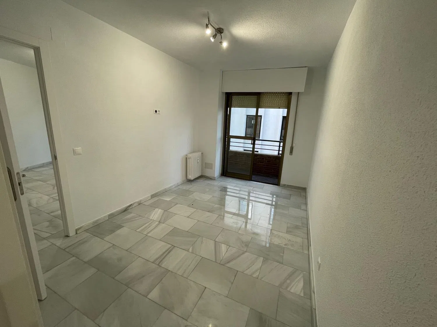 Piso en calle Eduardo Vicente, 7 - Foto 5