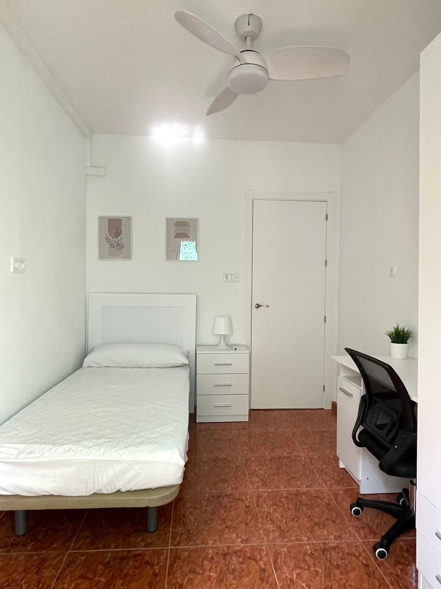 Piso en avenida de la Viñuela, 25 - Foto 5