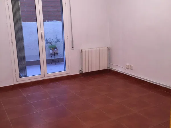 Piso en calle de Feliu i Codina, 49