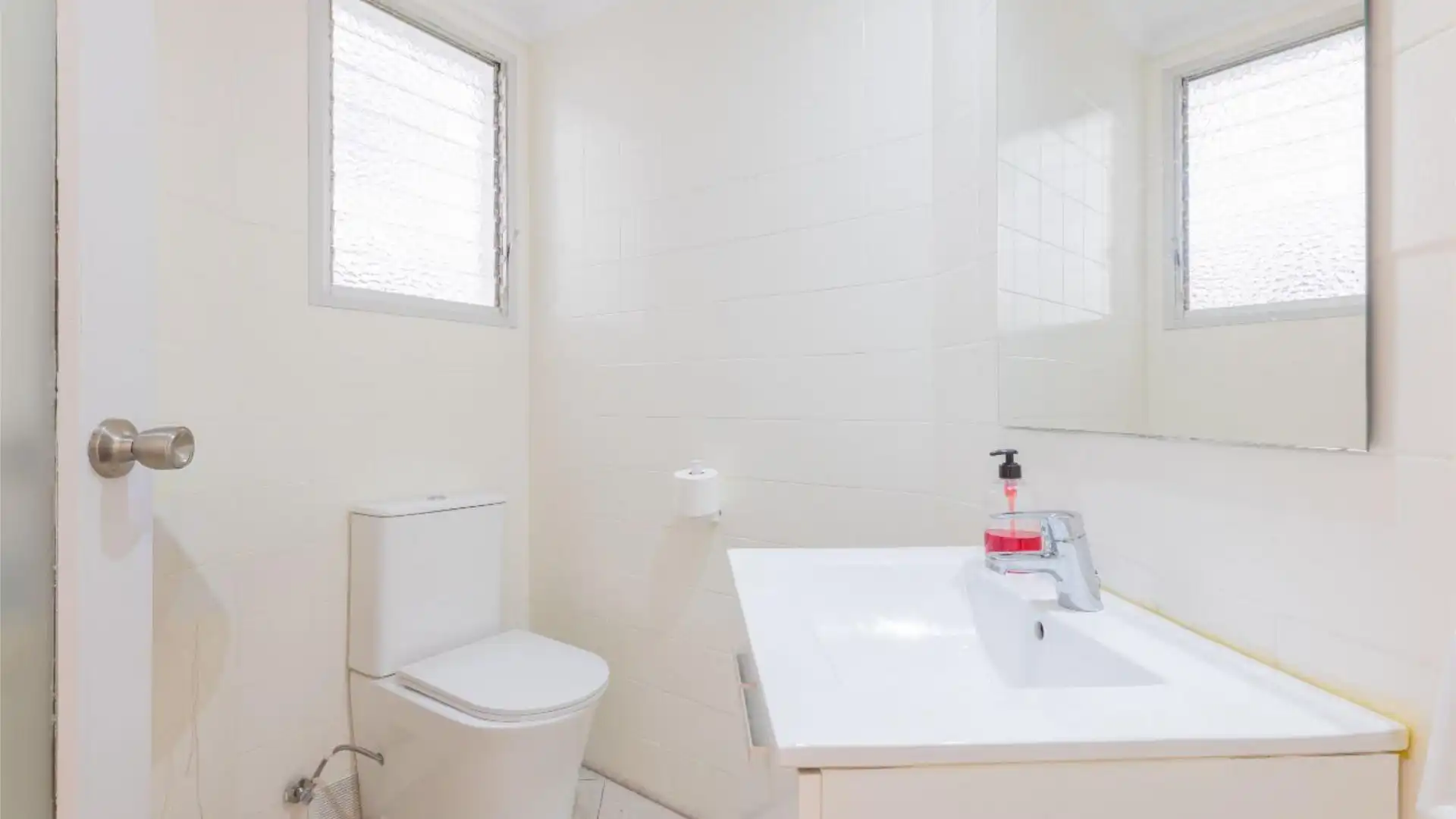 Piso en  Carrer de Yecla 19 - Foto 8