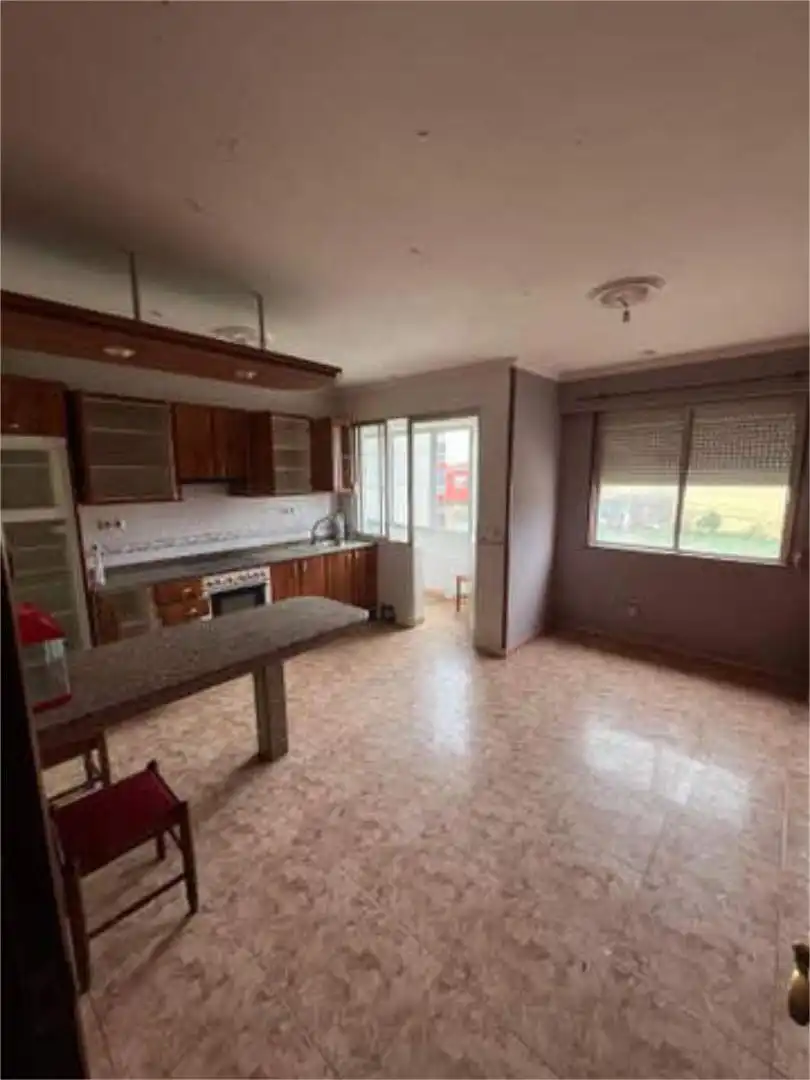 Piso en Calle Fene La Gandara Narón - Foto 3