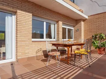Piso en  Carrer Marinada 18 - Foto 3