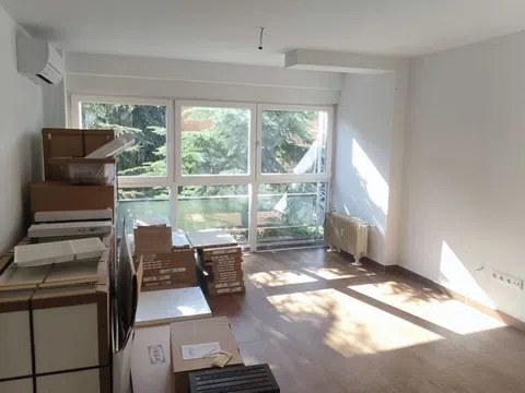 Piso en calle de Tembleque, 97