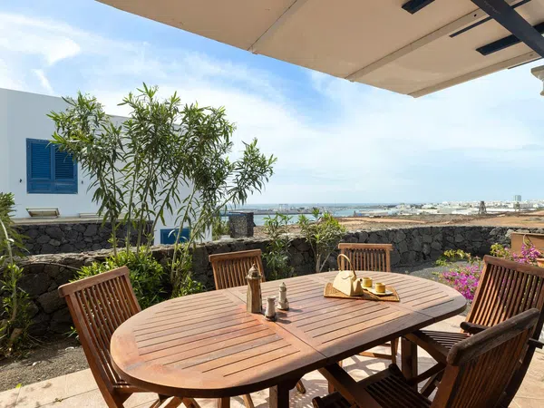 Casa o chalet independiente en Avenida de Naos, 50, Altavista-Titerroy-San Francisco Javier - Foto 1