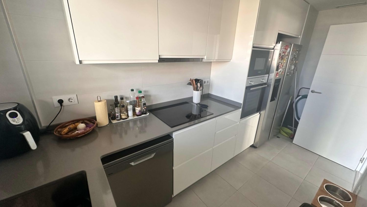 Piso en La Catalana - Foto 5