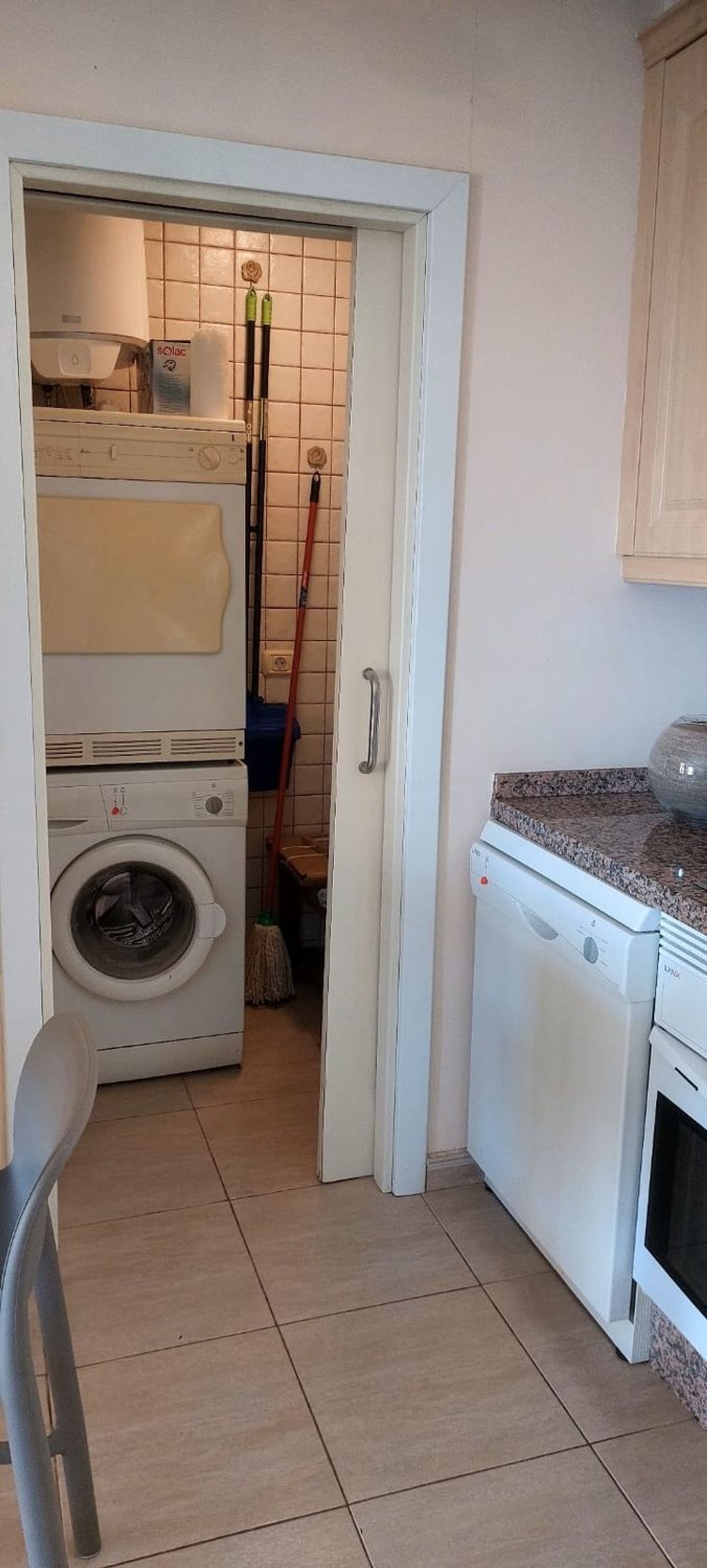 Piso en avenida J.M. Galván Bello, 135 - Foto 14