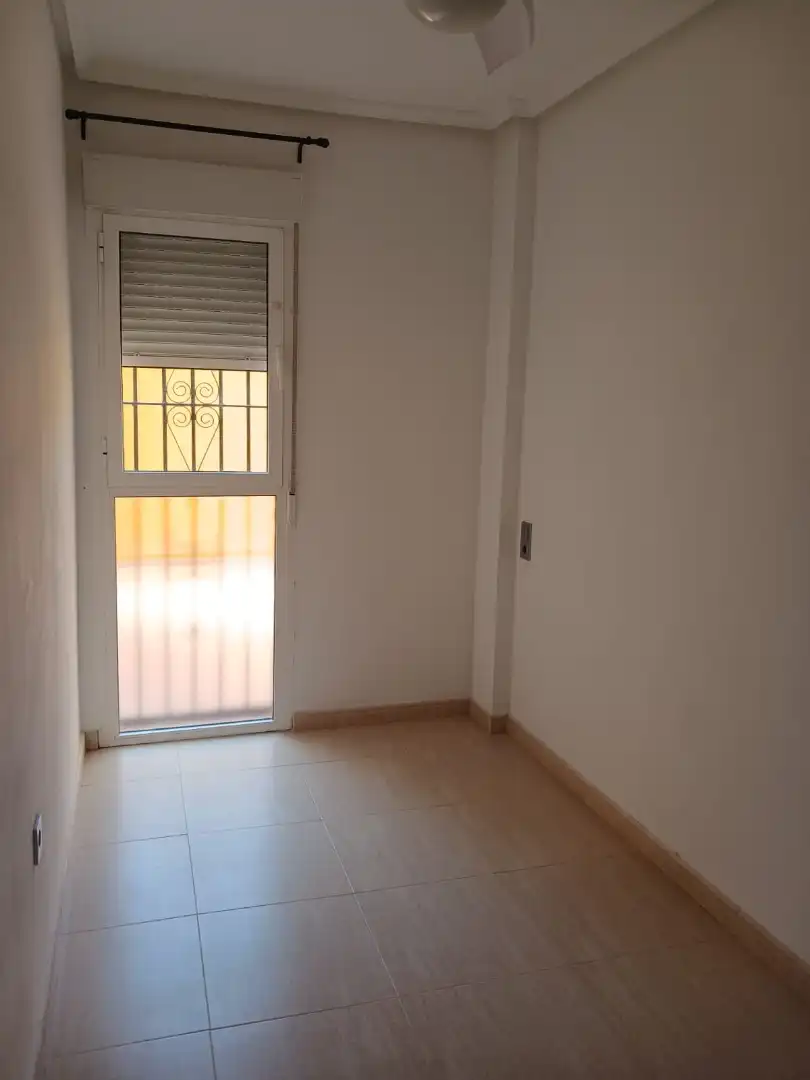 Piso en  Avenida de Almoradí 123 - Foto 13