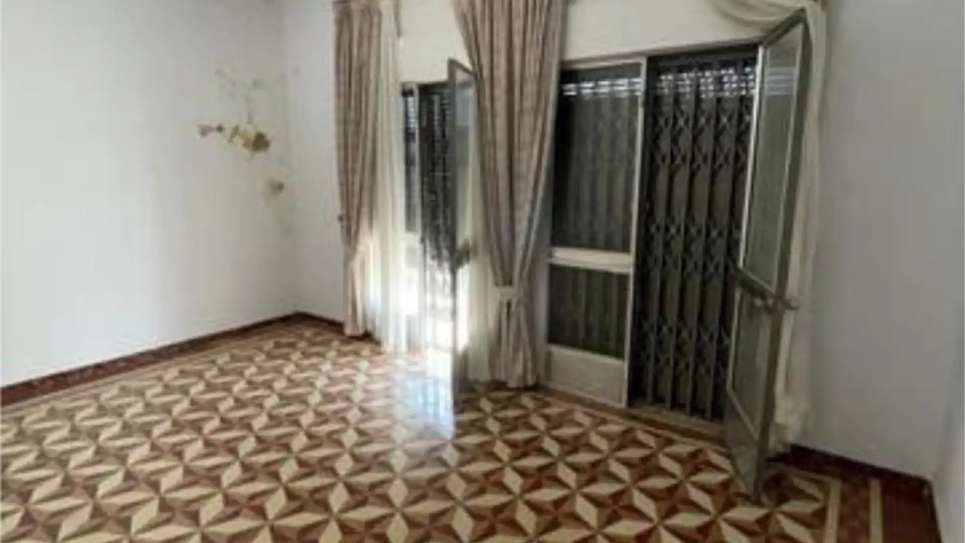 Piso en Centro frente plaza de abastos - Foto 2