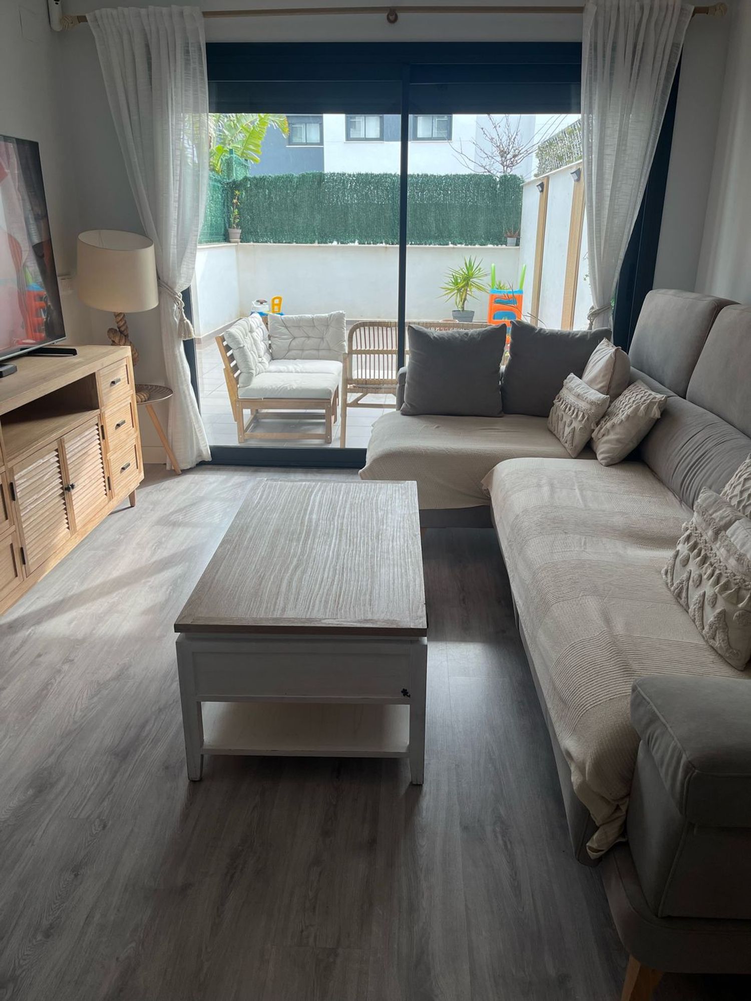 Piso en calle Altair, 19 - Foto 2