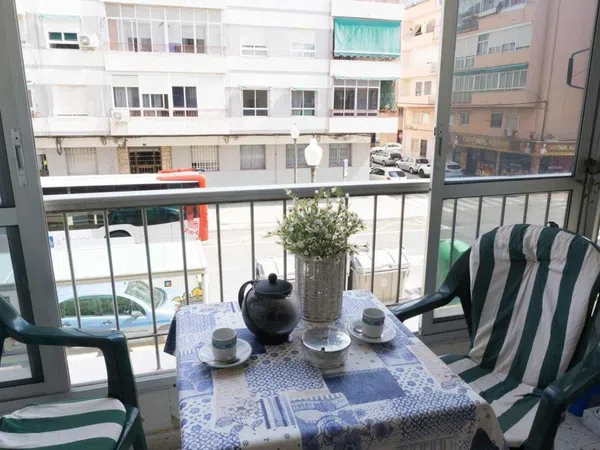 Piso en calle d'Enrique Monsonís Domingo, 4 - Foto 2