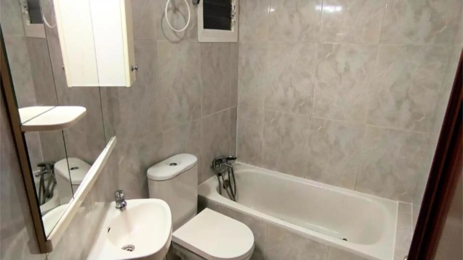 Piso en  Passeig Cristòfol Colom 26 - Foto 13