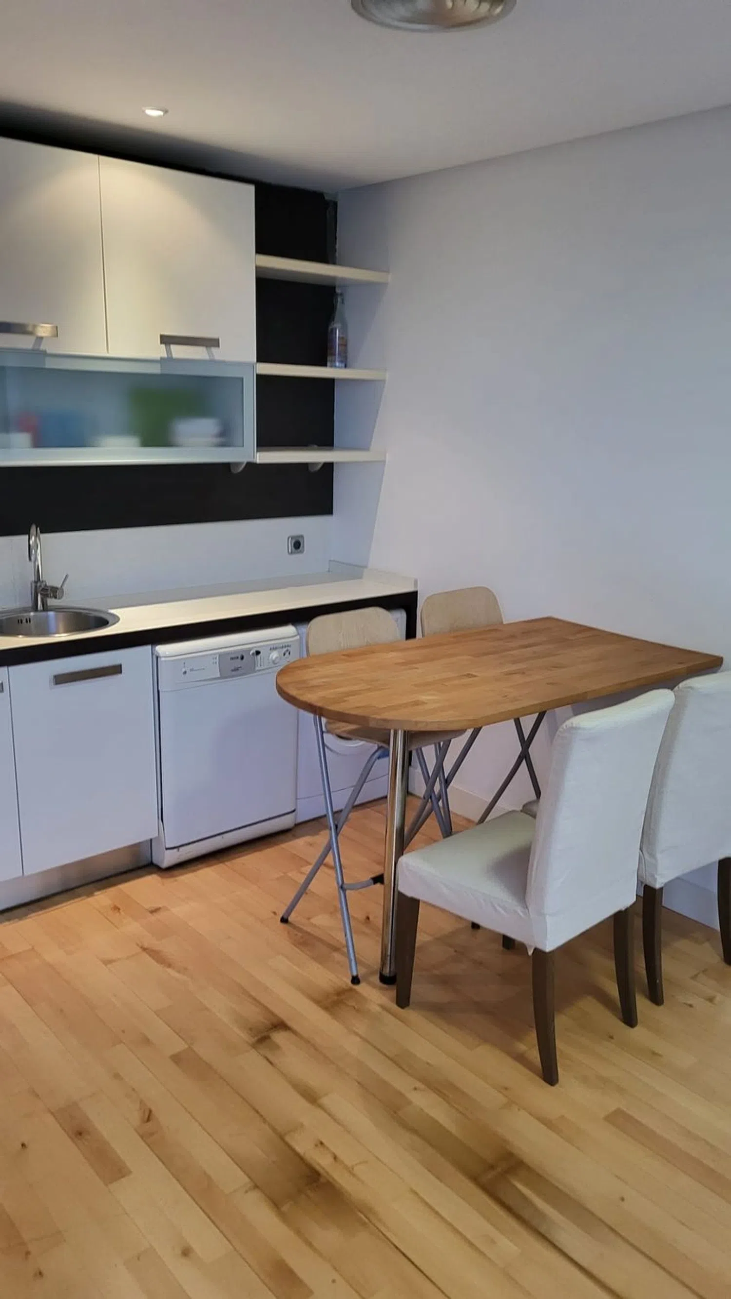 Estudio en calle Aguarón, 23 - Foto 4