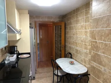 Piso en  Carrer de José María Haro 33 - Foto 9