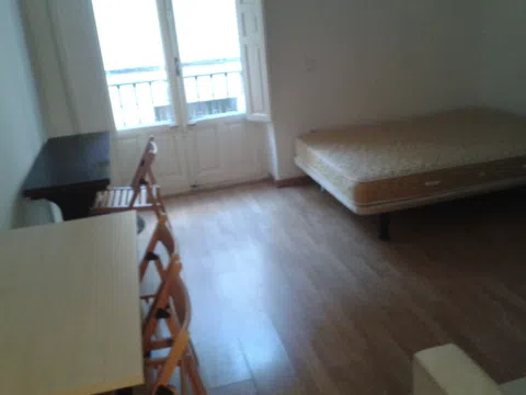 Estudio en calle de Rodrigo de Guevara, 6