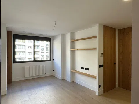 Piso en avenida de Alberto de Alcocer, 48