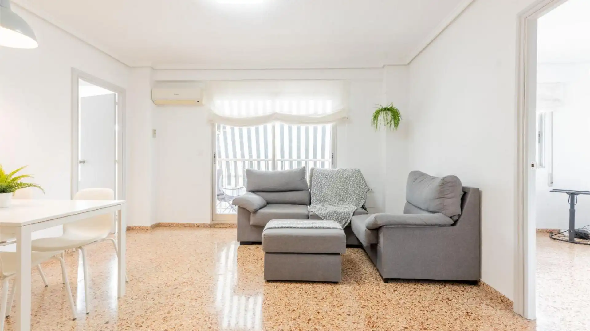 Piso en  Carrer de Yecla 19 - Foto 27