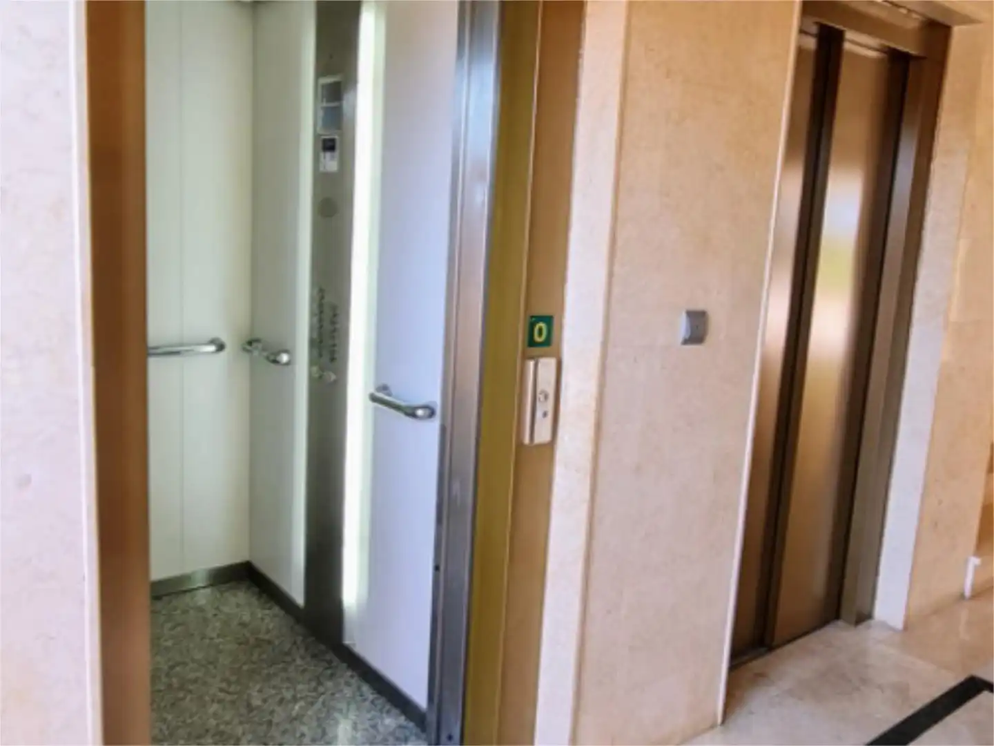 Piso en  Carrer d'Alemanya 2 - Foto 17