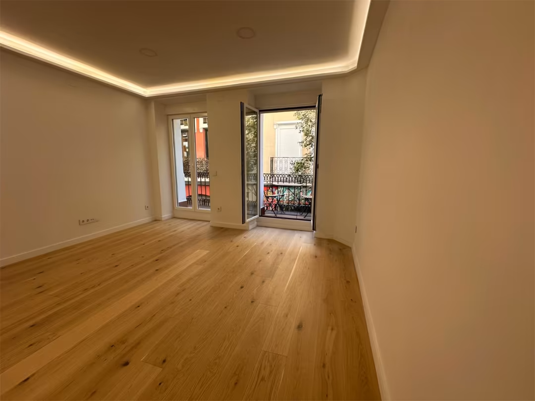 Piso en  Calle de Loreto y Chicote 6 - Foto 10