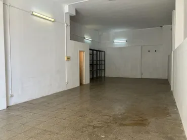 Local comercial en Terrassa - Foto 3