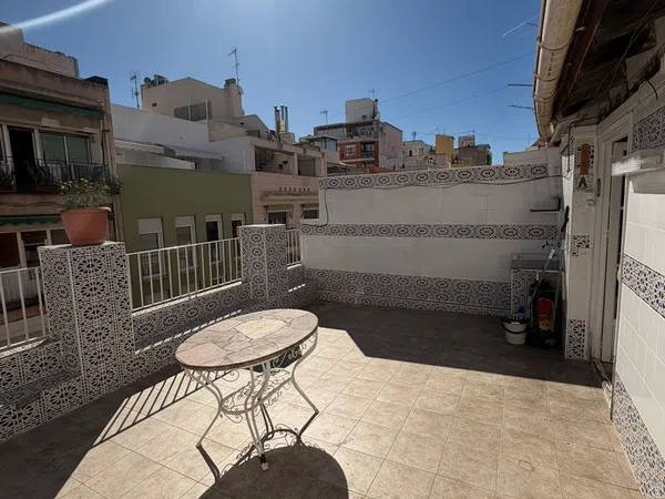 Ático en calle Poeta Campos Vasallo, 25 - Foto 1