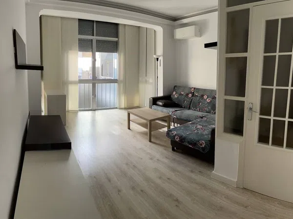Piso en Calle Conde de Galvez, 6, La Palmera - Manuel Siurot - Foto 1