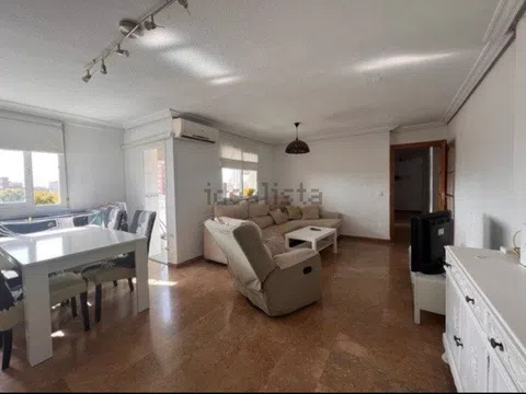 Piso en avenida de la Fama, 32