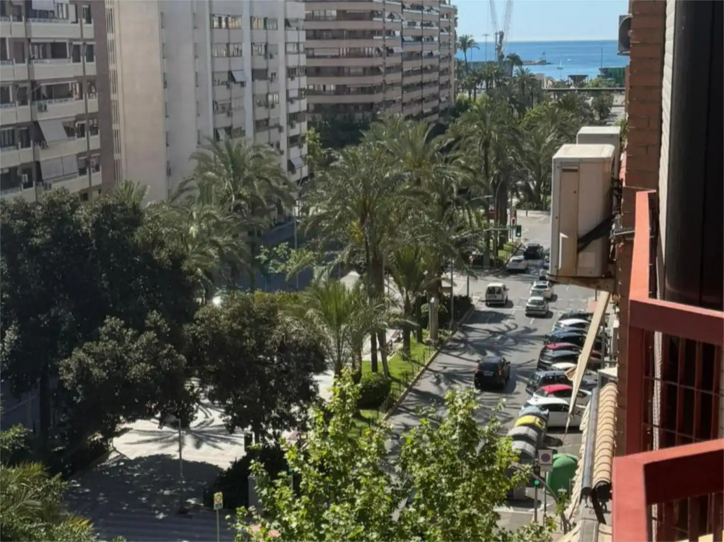 Piso en  Avinguda Oscar Espla 23 - Foto 3