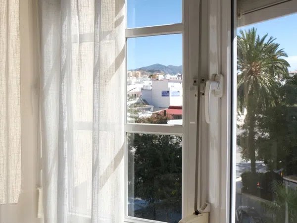 Piso en Avenida Ramón y Cajal, 12, Playa Bajadilla-Puertos - Foto 5