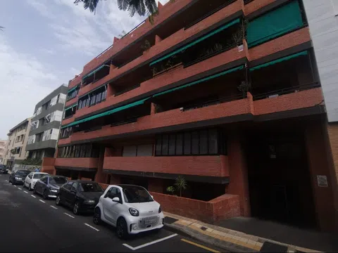 Piso en calle de Enrique Wolfson, 30